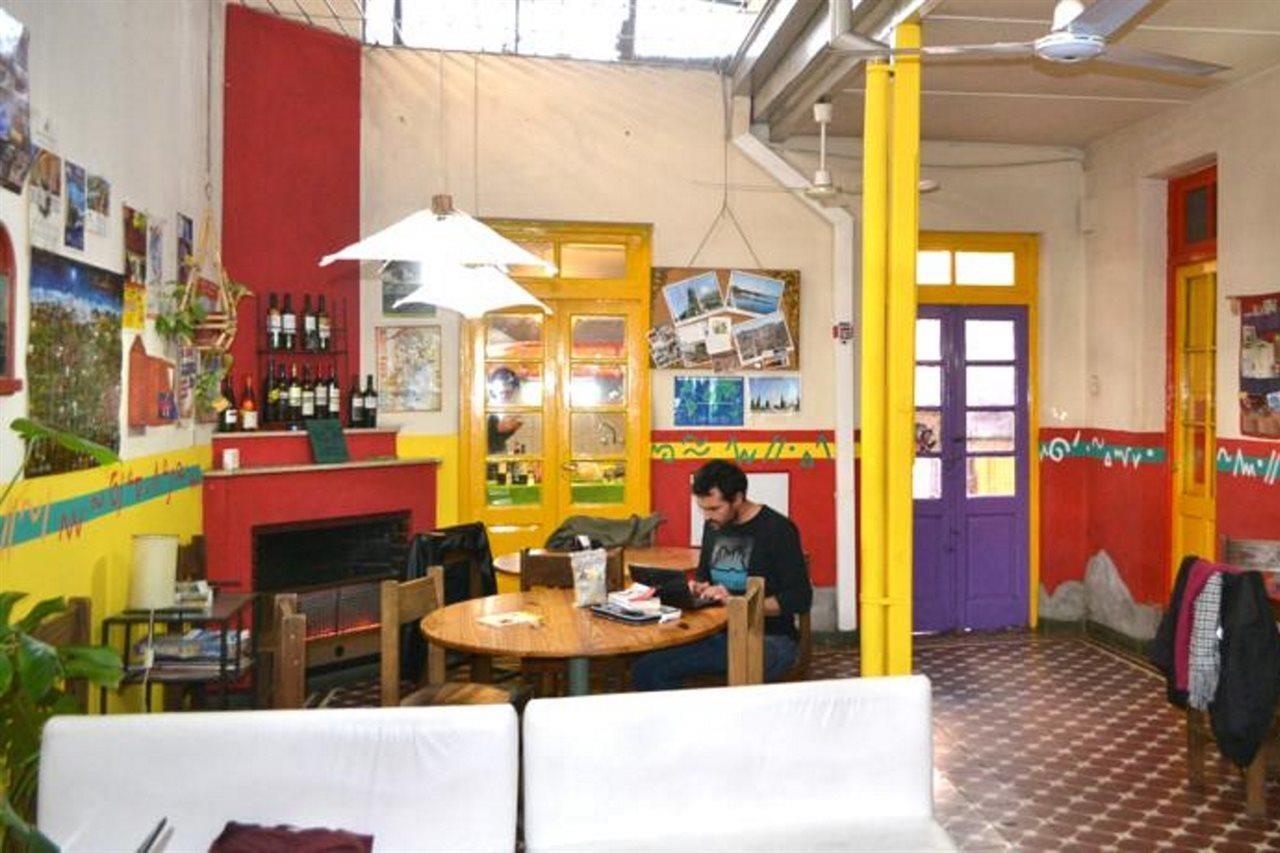 Casa Pueblo Hostel Capdevila Экстерьер фото