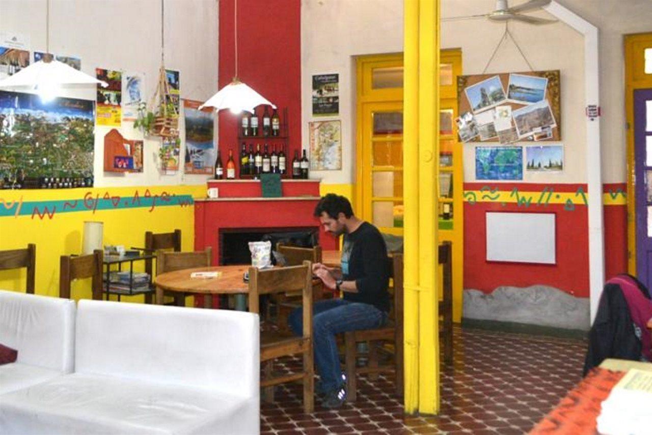 Casa Pueblo Hostel Capdevila Экстерьер фото
