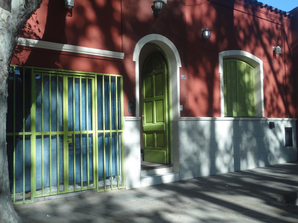 Casa Pueblo Hostel Capdevila Экстерьер фото