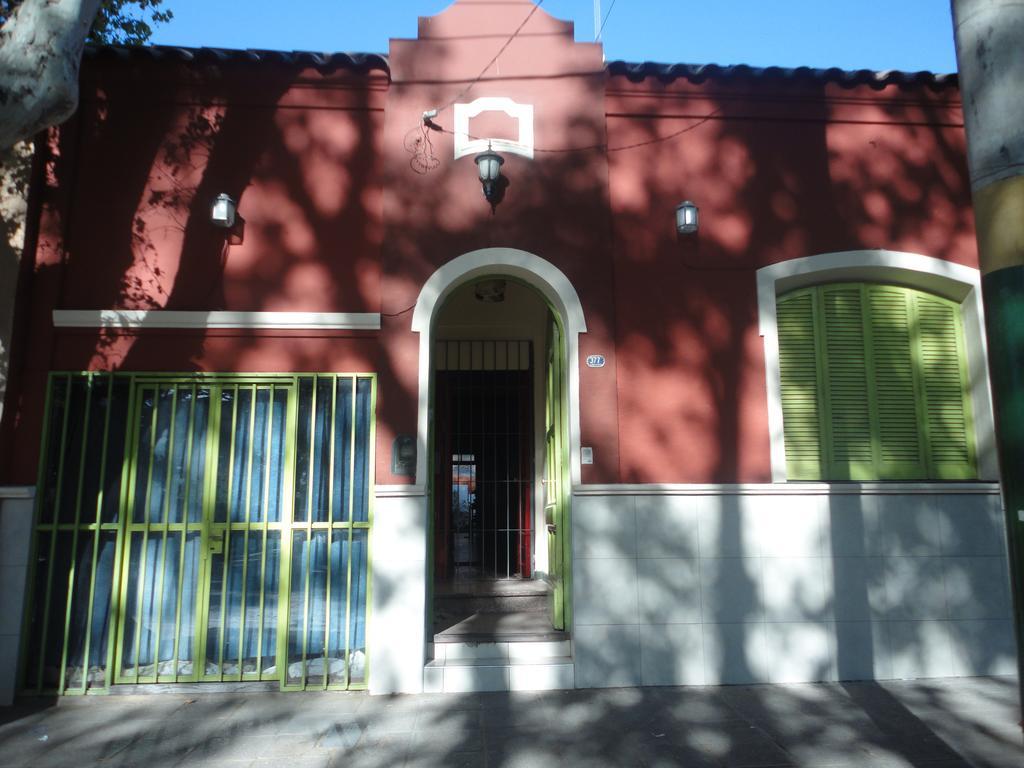 Casa Pueblo Hostel Capdevila Экстерьер фото